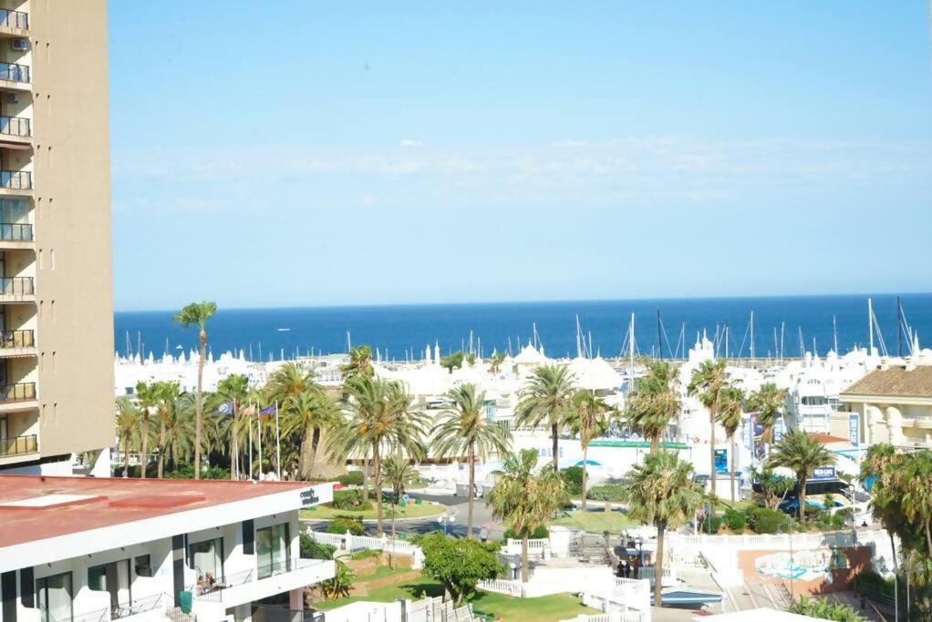 Amplio Con Vistas Al Mar Y Piscina En Benalmadena Apartment ภายนอก รูปภาพ