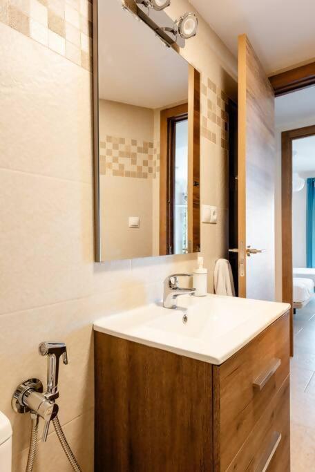 Amplio Con Vistas Al Mar Y Piscina En Benalmadena Apartment ภายนอก รูปภาพ