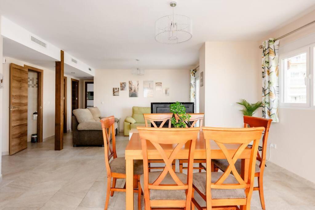 Amplio Con Vistas Al Mar Y Piscina En Benalmadena Apartment ภายนอก รูปภาพ