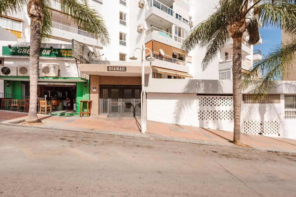 Amplio Con Vistas Al Mar Y Piscina En Benalmadena Apartment ภายนอก รูปภาพ